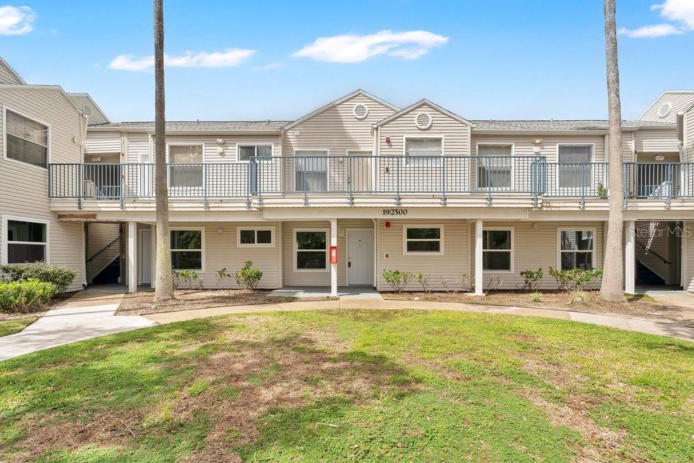 2500 WOODGATE BOULEVARD Unit 104