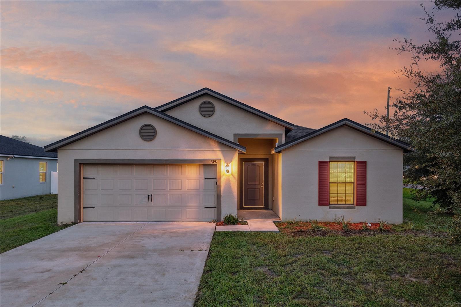 Listing photo for 398 W Aster Ct