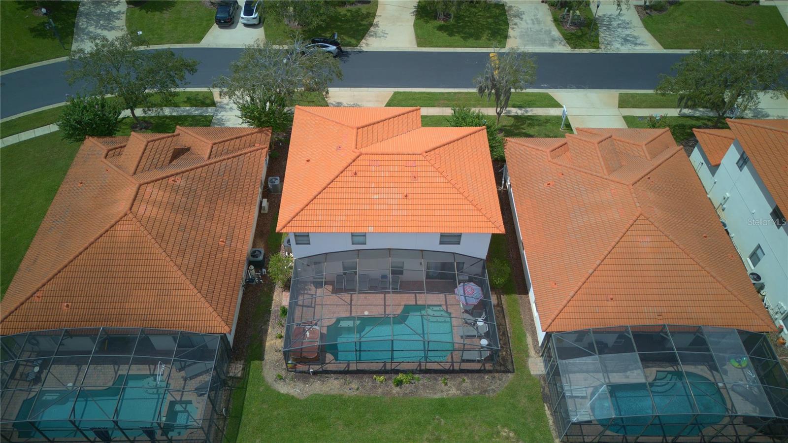 Listing photo 3 for 16617 Caribbean Breeze Way