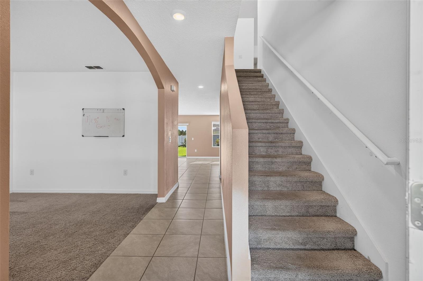Listing photo 3 for 3042 Bethpage Loop