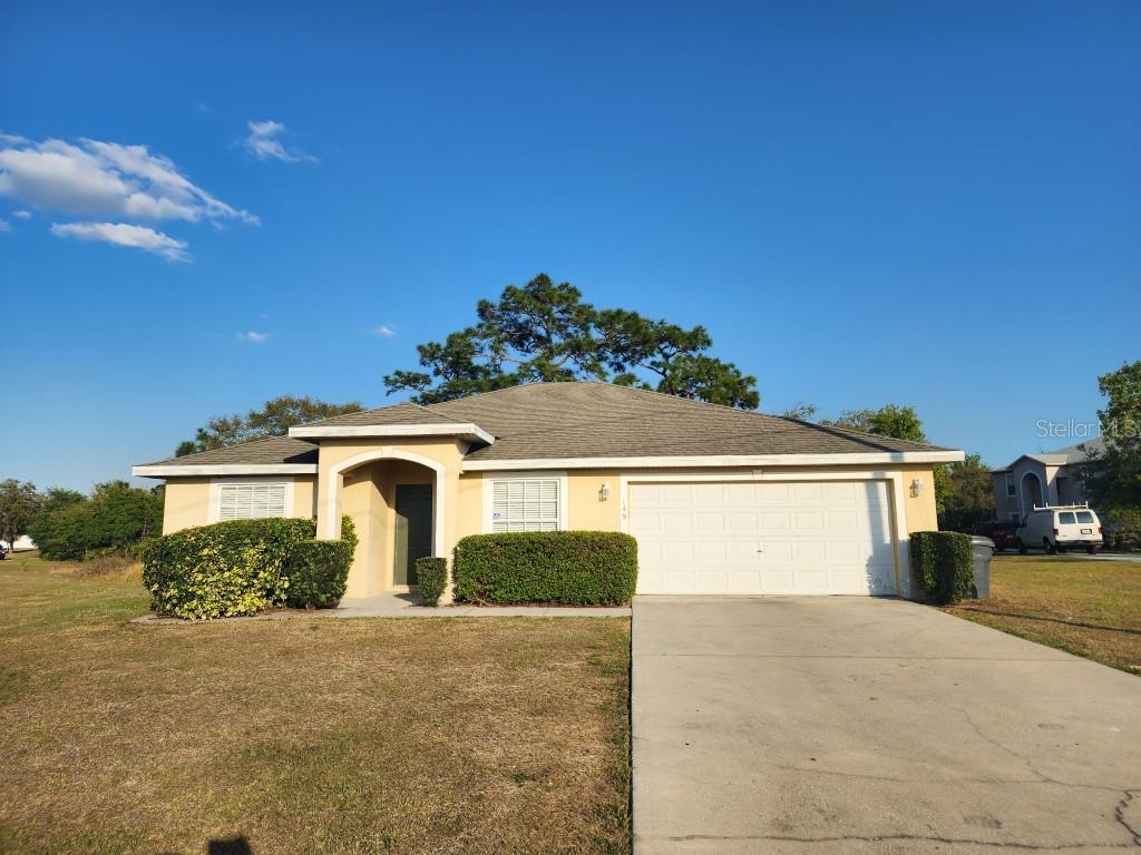 Listing photo 1 for 149 Conch Dr