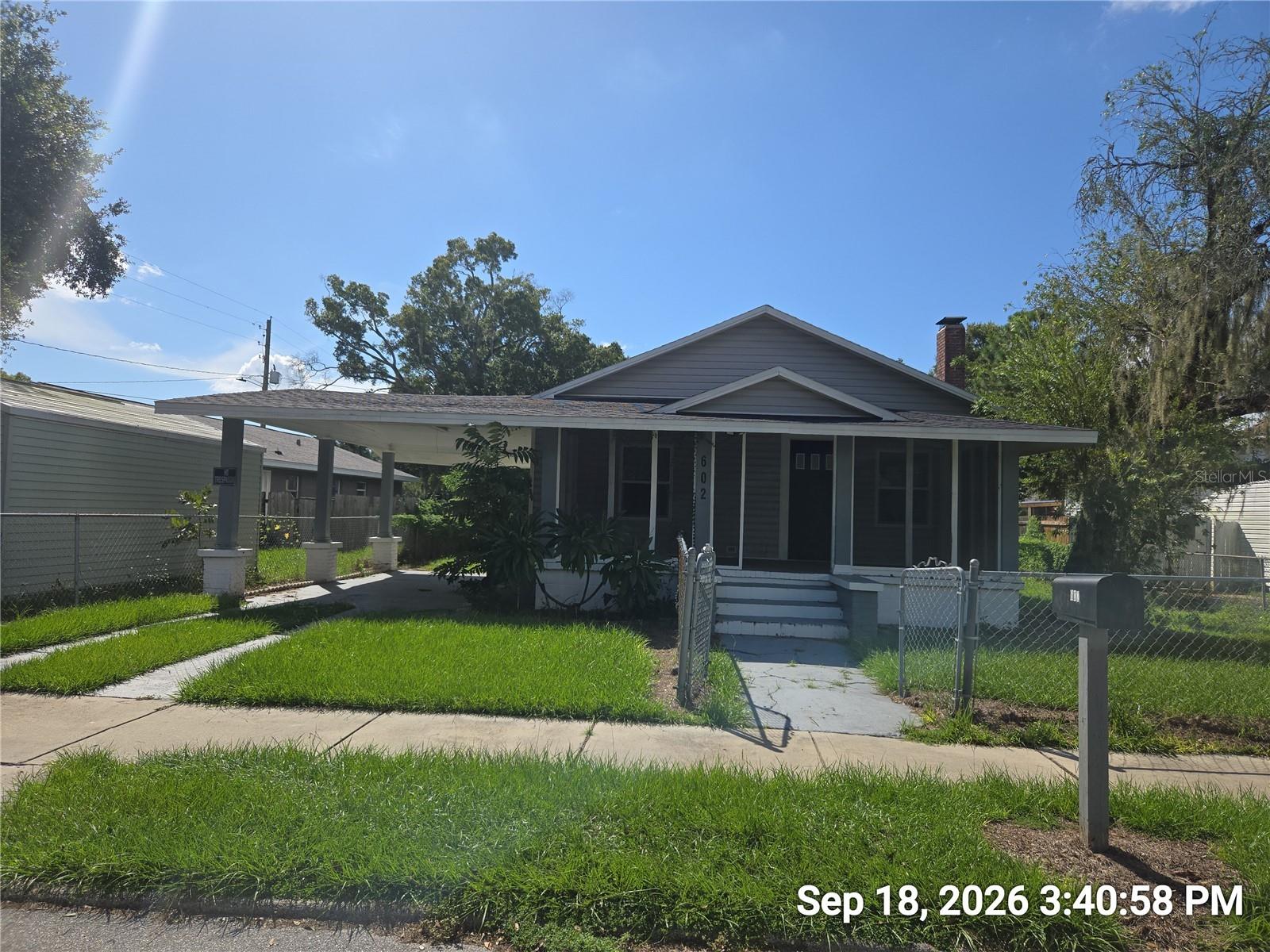 Listing photo 1 for 602 Nw 1st Ave