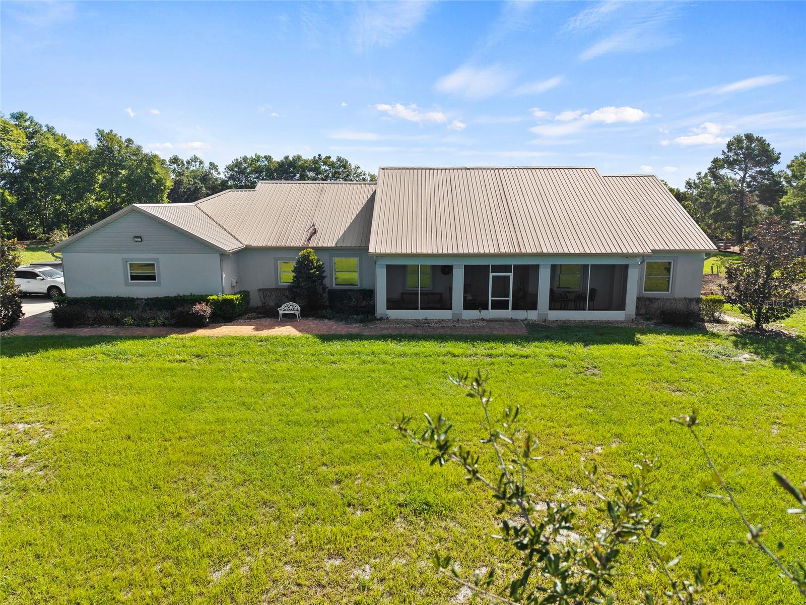 Listing photo 2 for 281 Gerber Dairy Rd