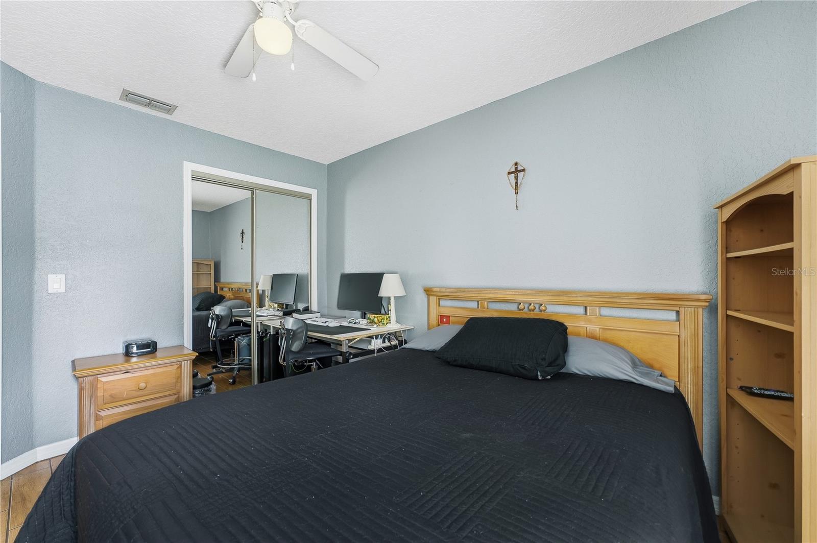 Photo 27