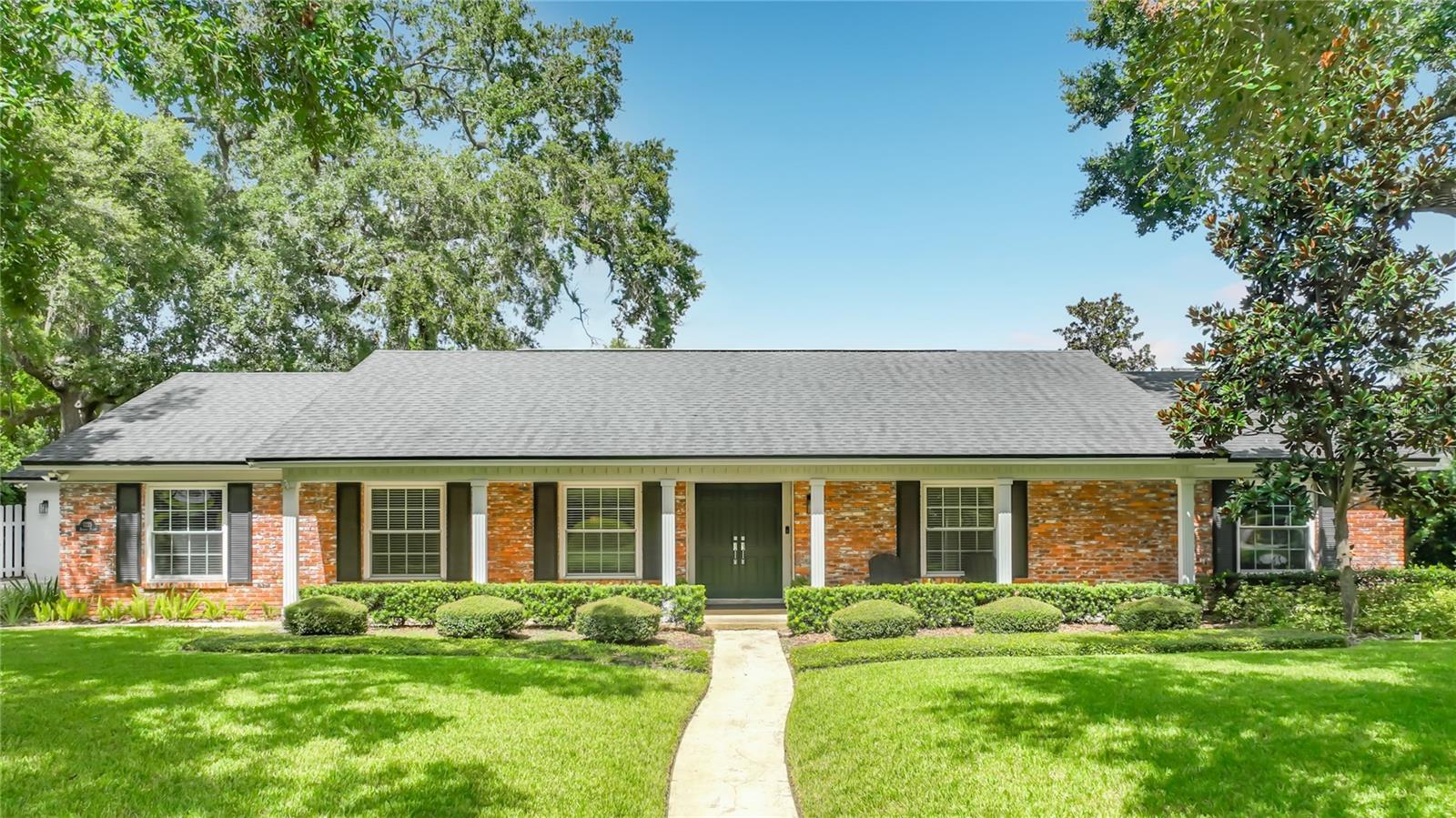 1225 SHARON PLACE