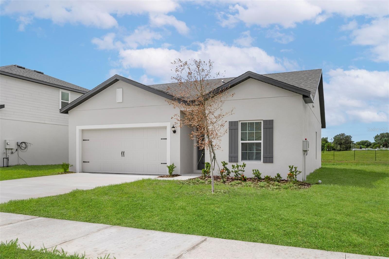 Listing photo 2 for 13356 Tula Loop