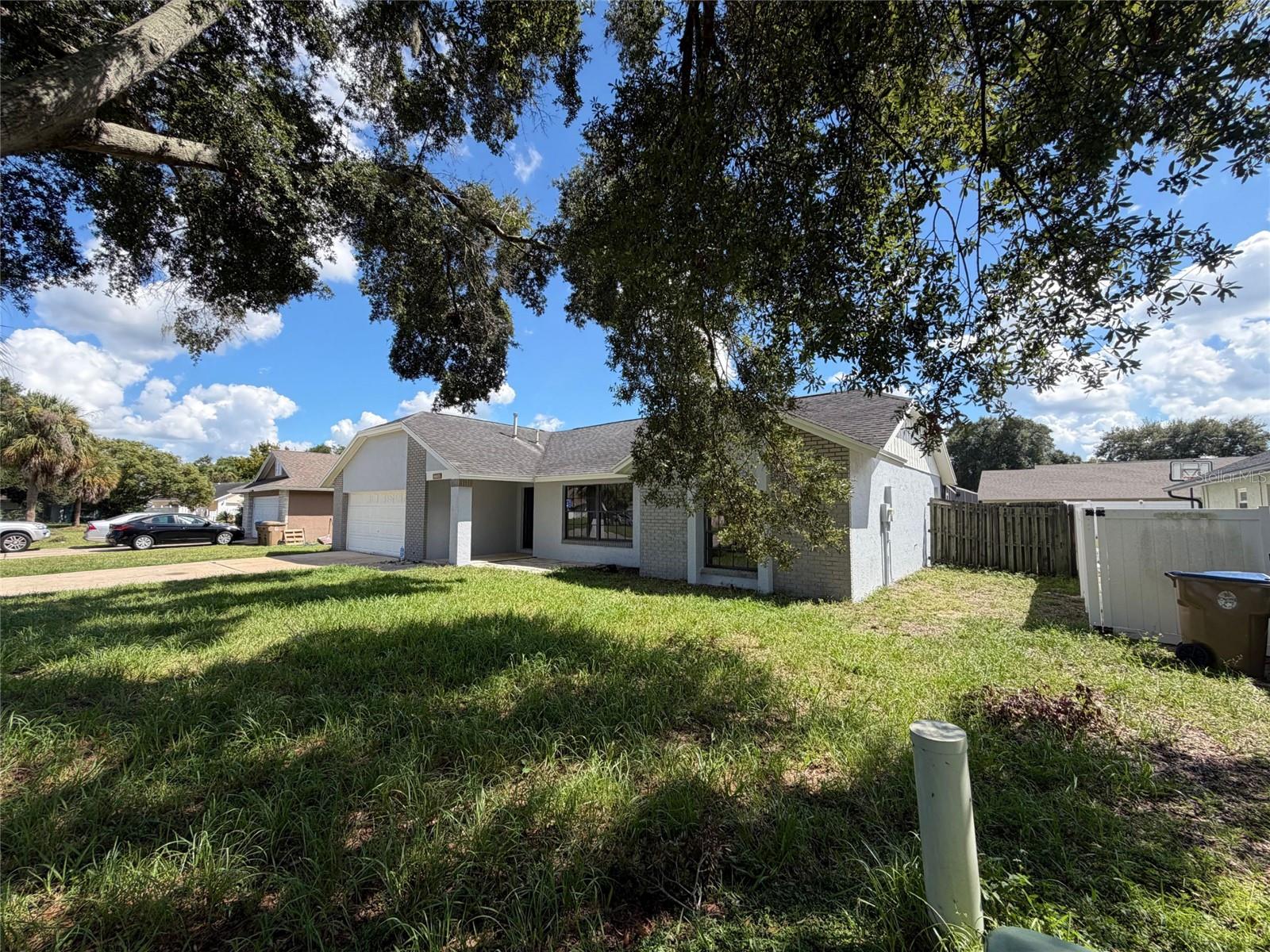 7704 SIMON RIDGE COURT