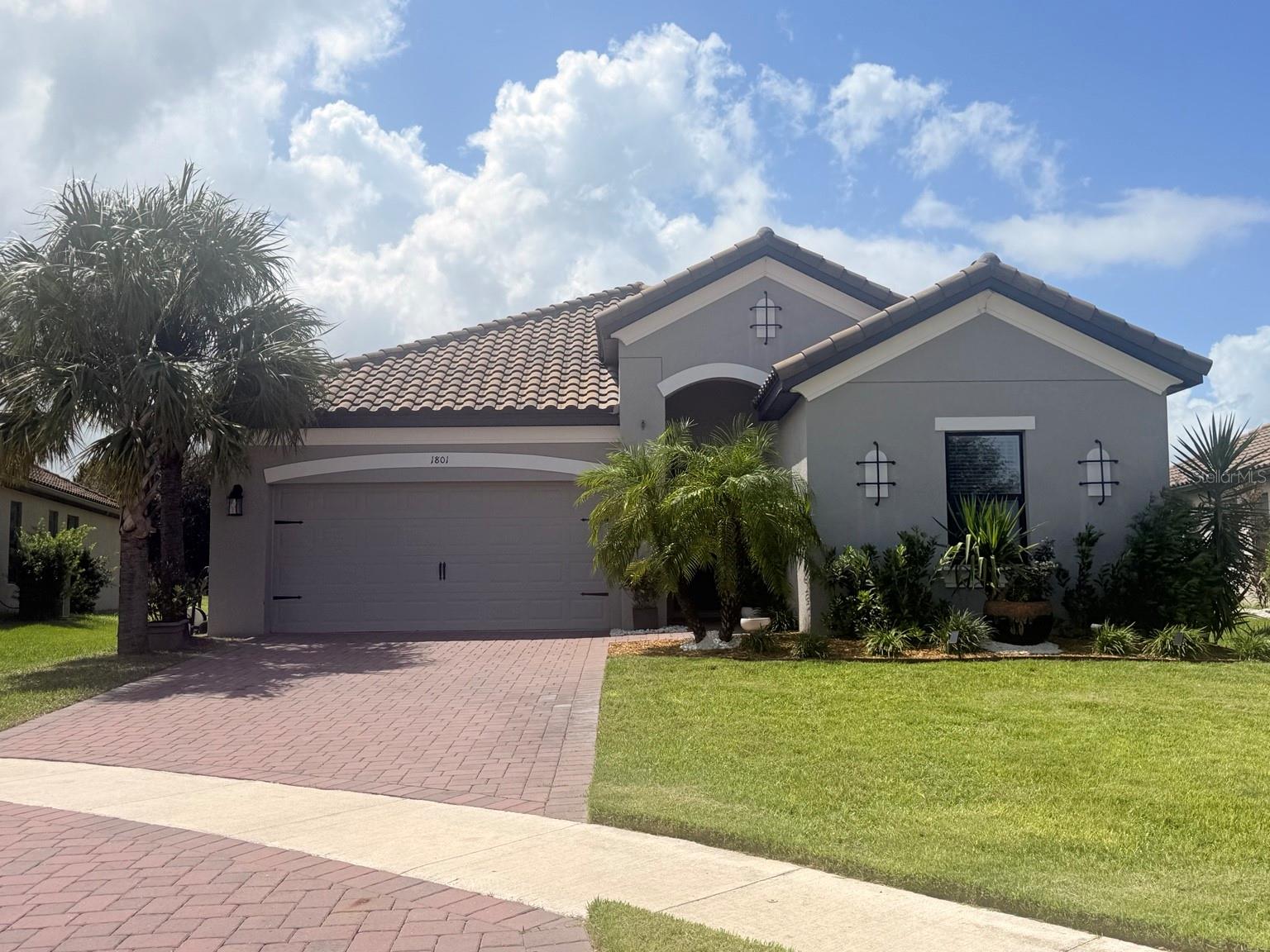 1801 GOBLET COVE STREET