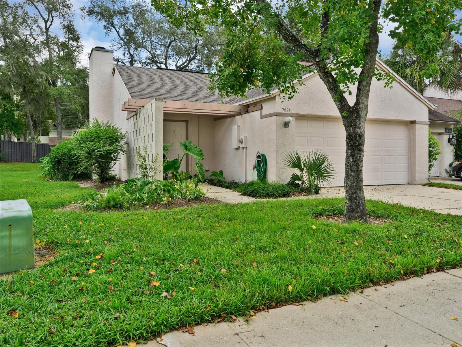 2821 SPYGLASS COVE