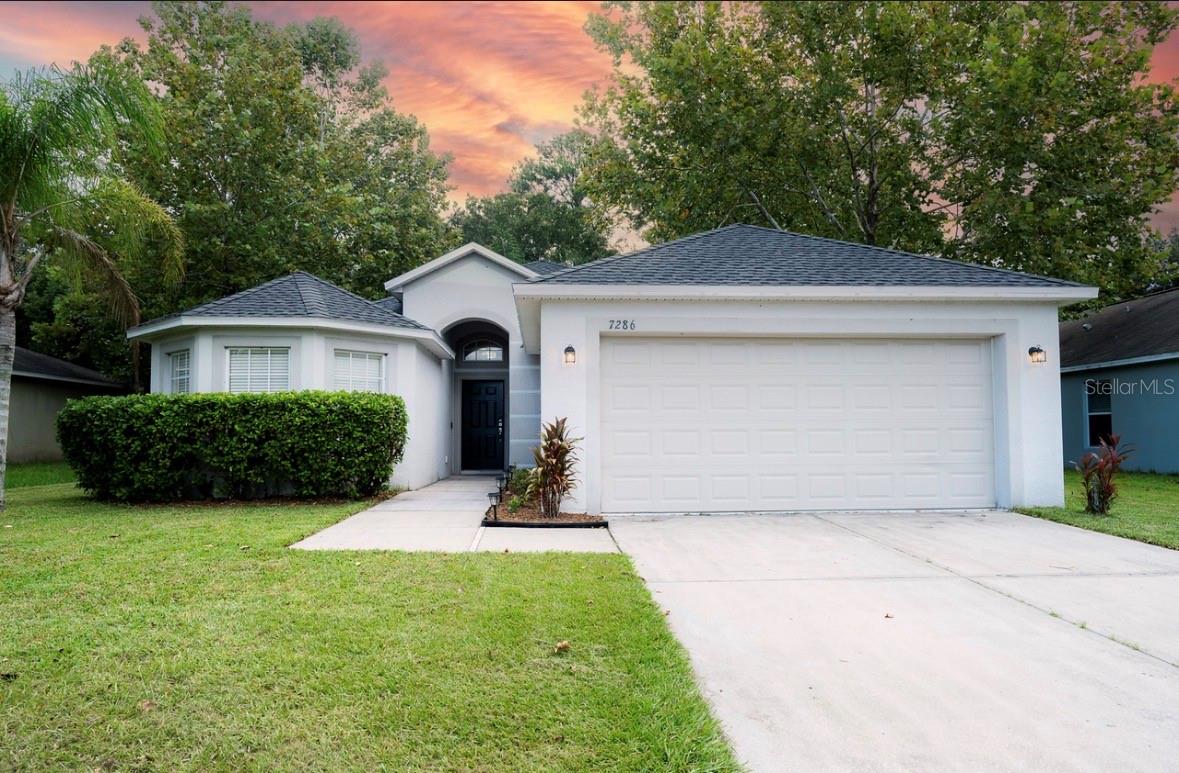 Listing photo 1 for 7286 Cedarcrest Blvd
