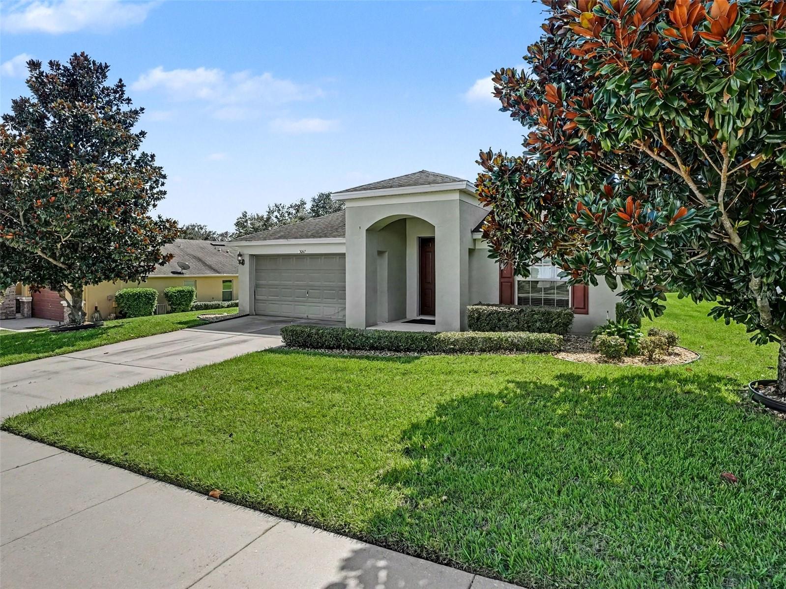 Listing photo 3 for 3067 Santa Marcos Dr