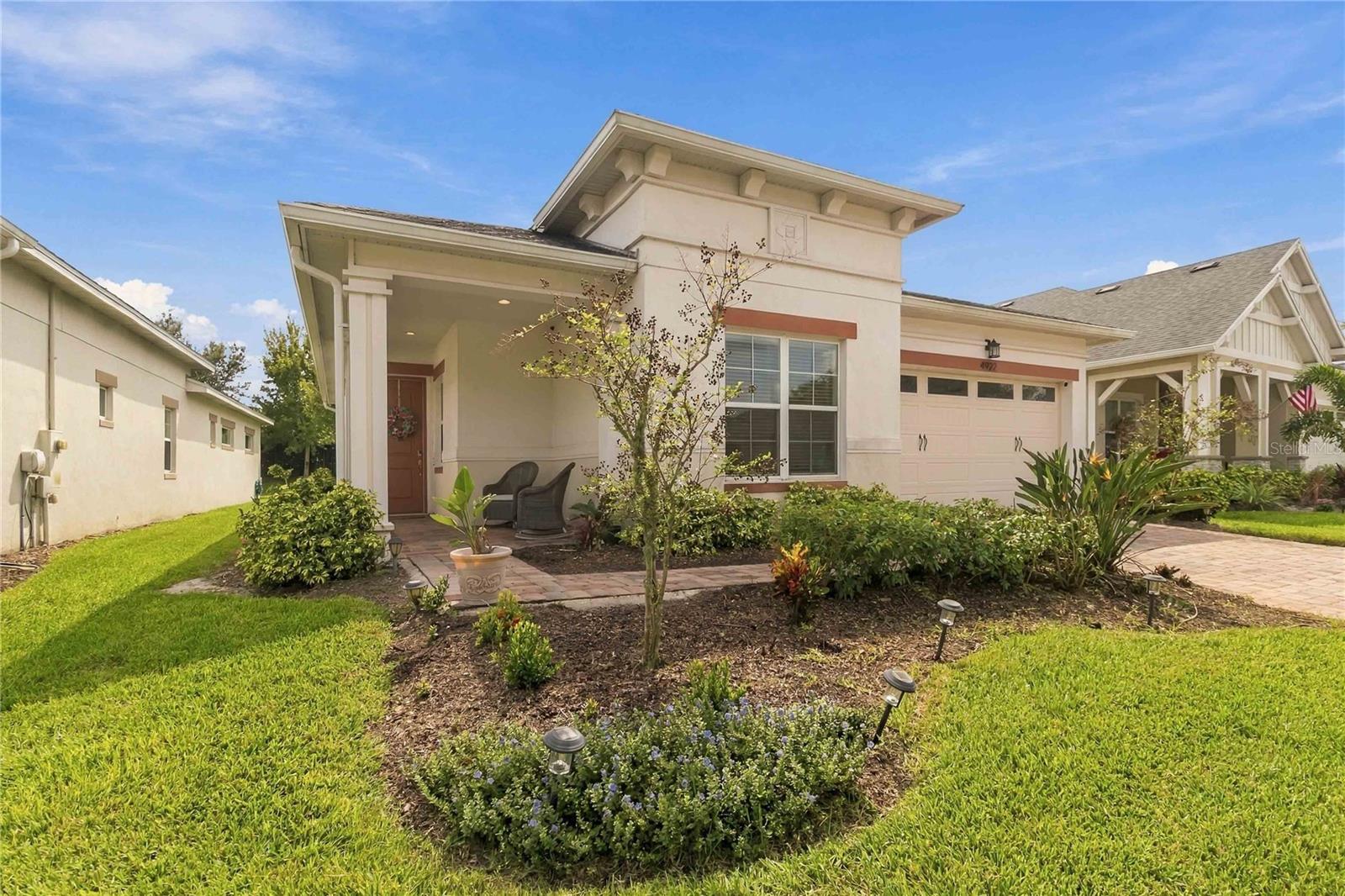 Listing photo 3 for 4922 Catalpa Dr