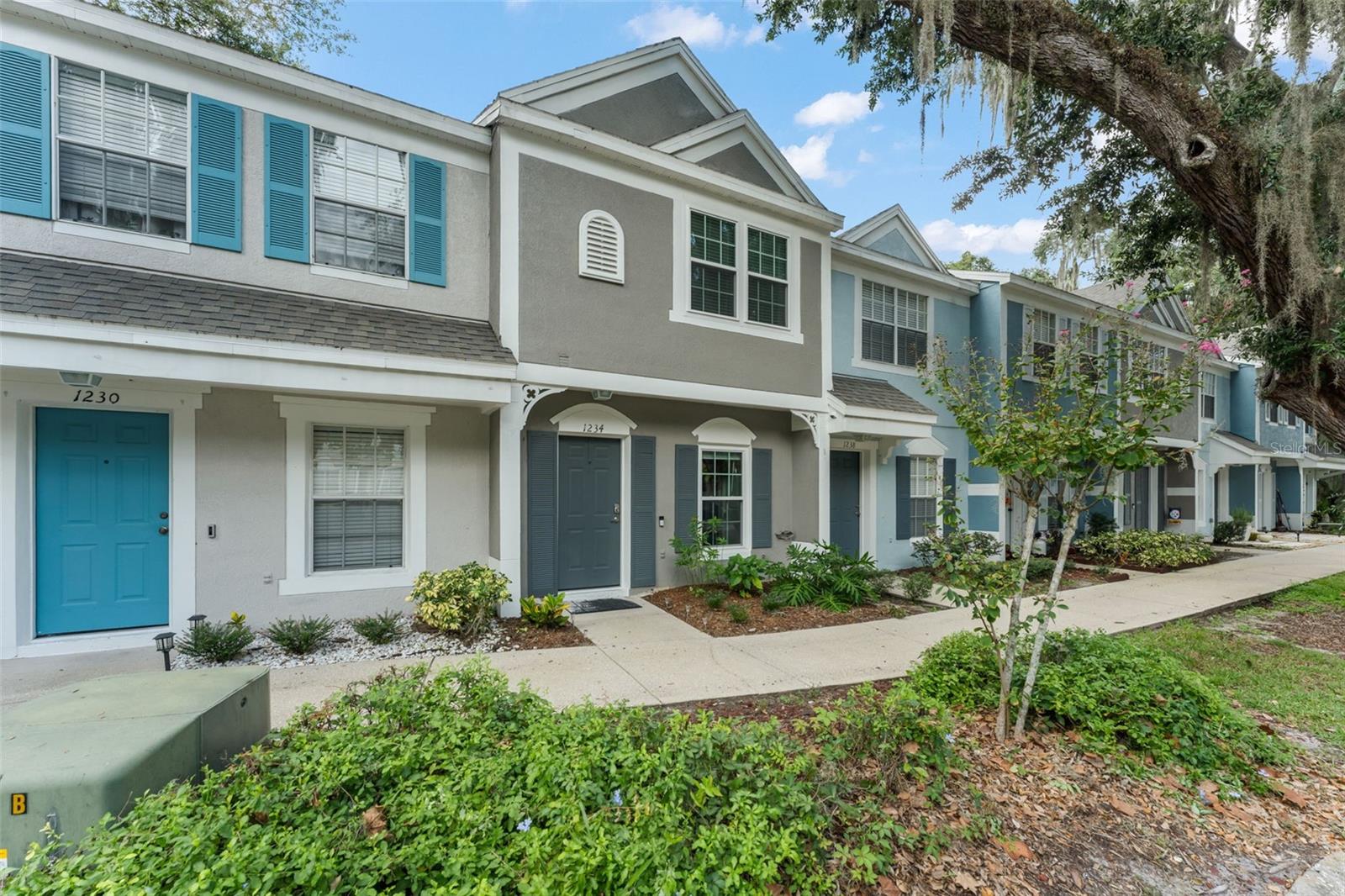1234 VINELAND PLACE
