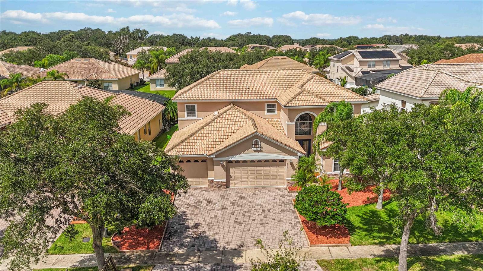 3814 GOLDEN FEATHER WAY