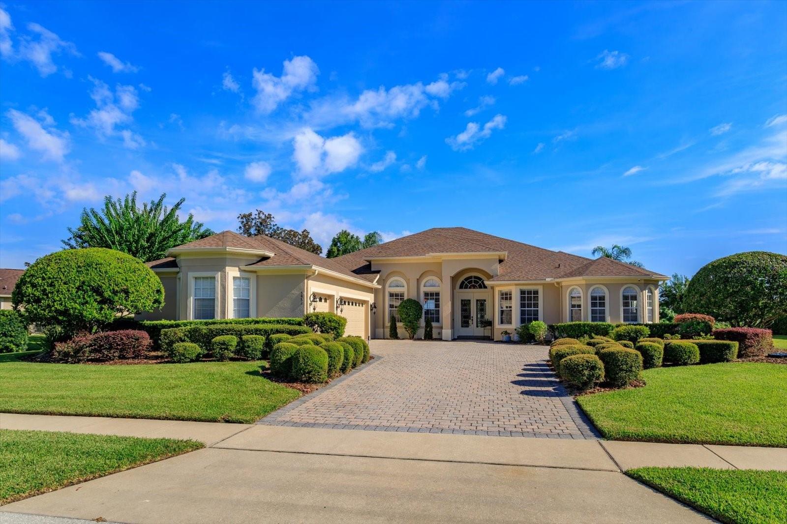 Listing photo 1 for 5053 Hawks Hammock Way