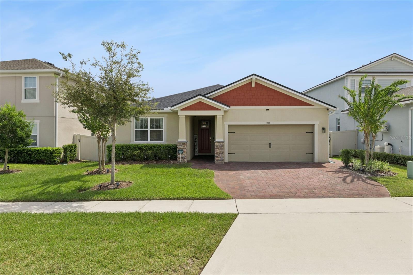 Listing photo 3 for 3033 Ambersweet Pl