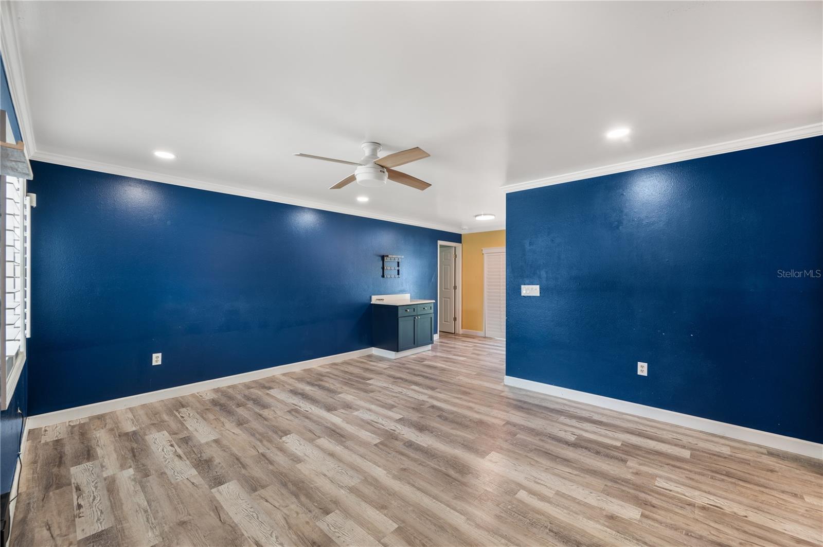 Listing photo 3 for 2262 Honeycomb Ln