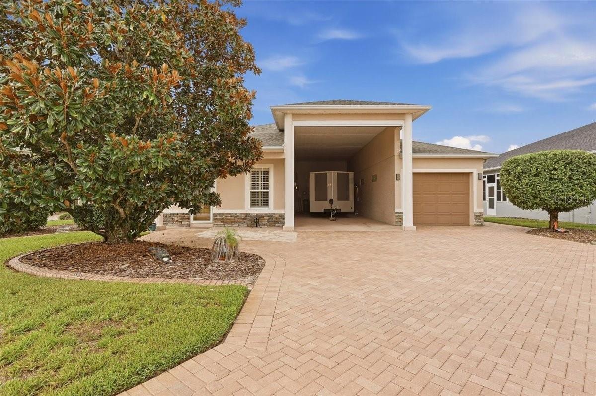 Listing photo 1 for 396 Cruisers Dr
