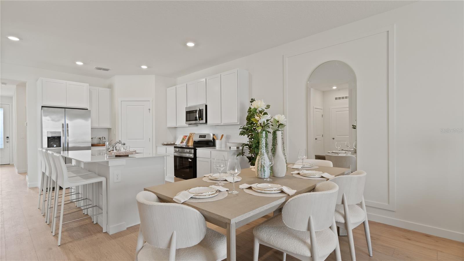 Listing photo 2 for 5381 Tempest Way