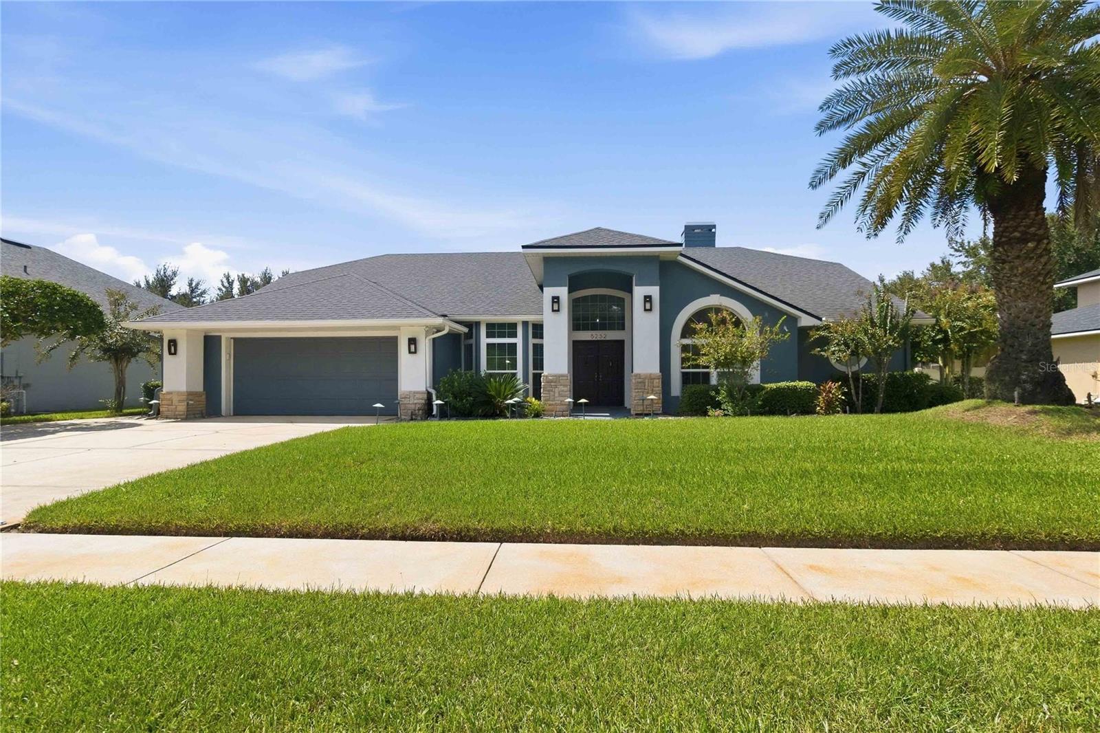 5232 HAMMOCK CIRCLE