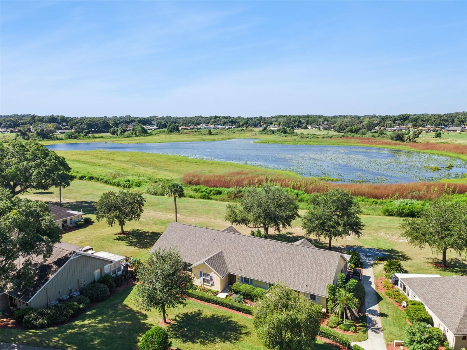Listing photo 1 for 1066 Villa Ln #63