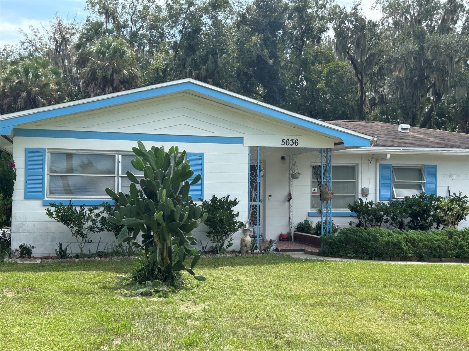 Listing photo 2 for 5636 Moon Rise Ln