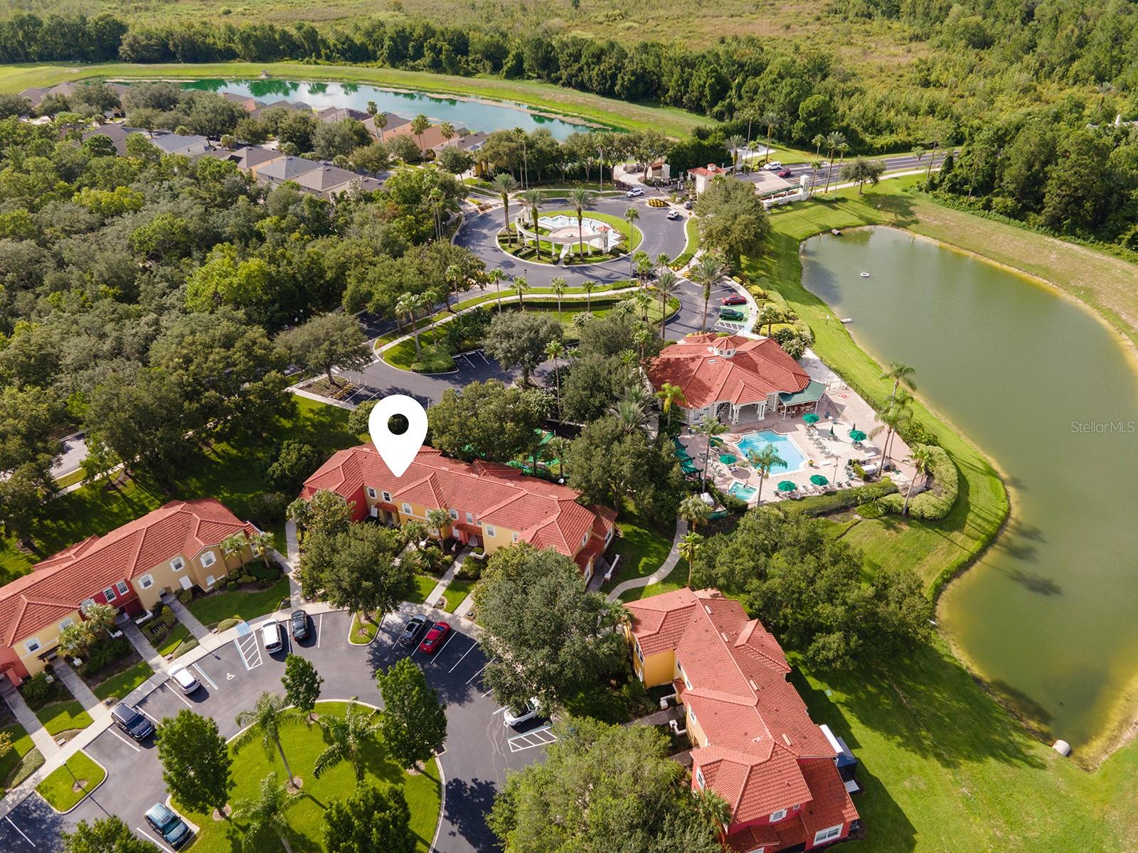 Photo 33