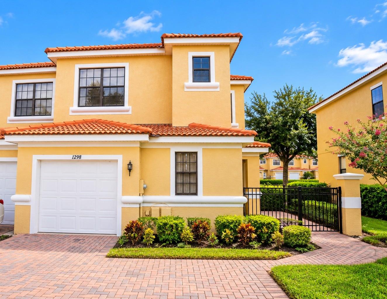Listing photo for 1298 Clove Dr