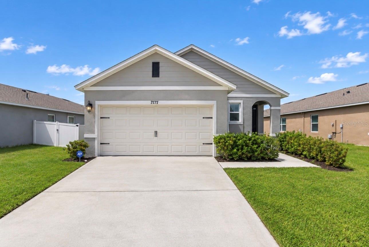 7171 CARIB GRACKLE DRIVE