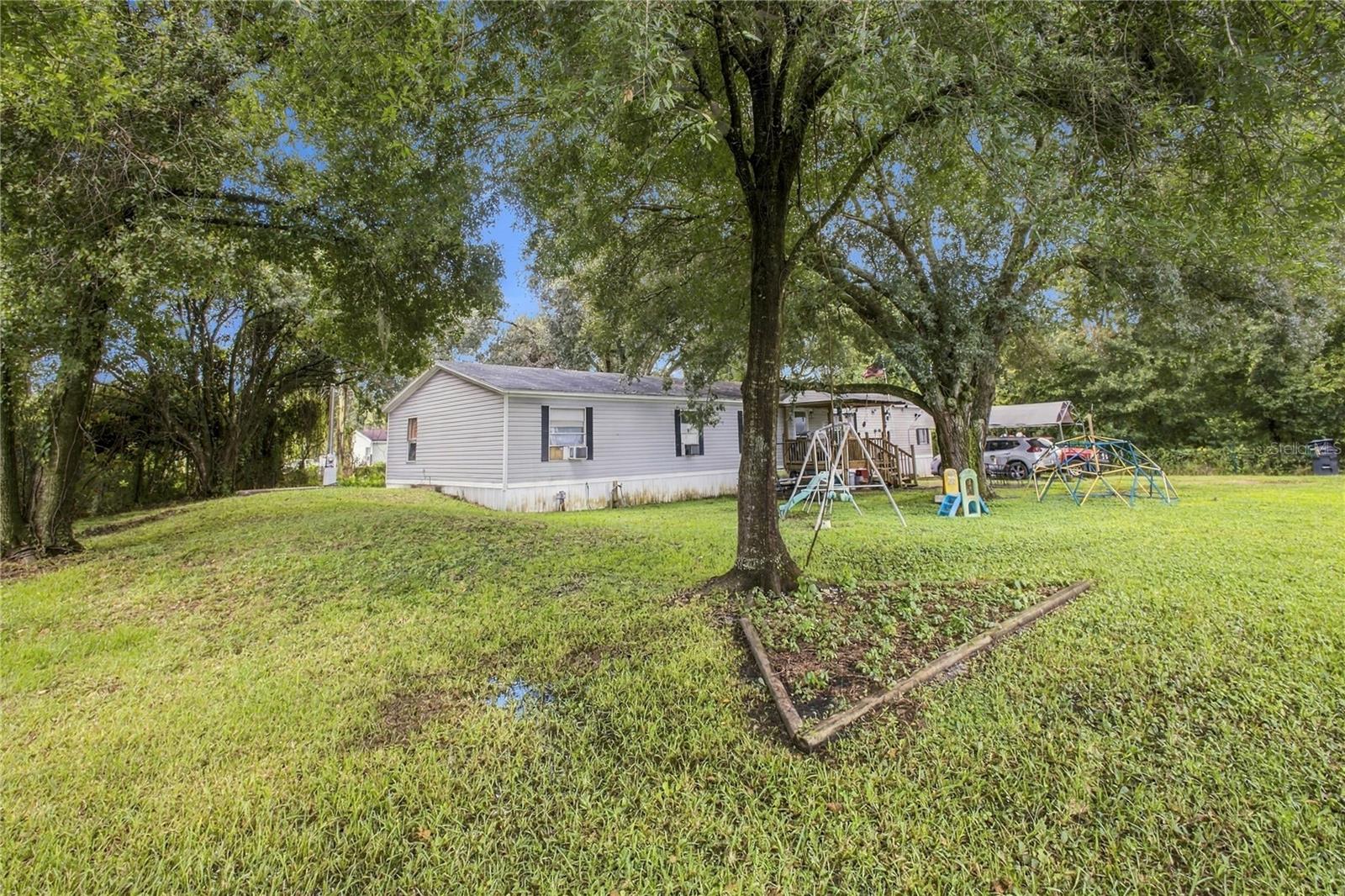 Listing photo 2 for 3608 Valley Trl