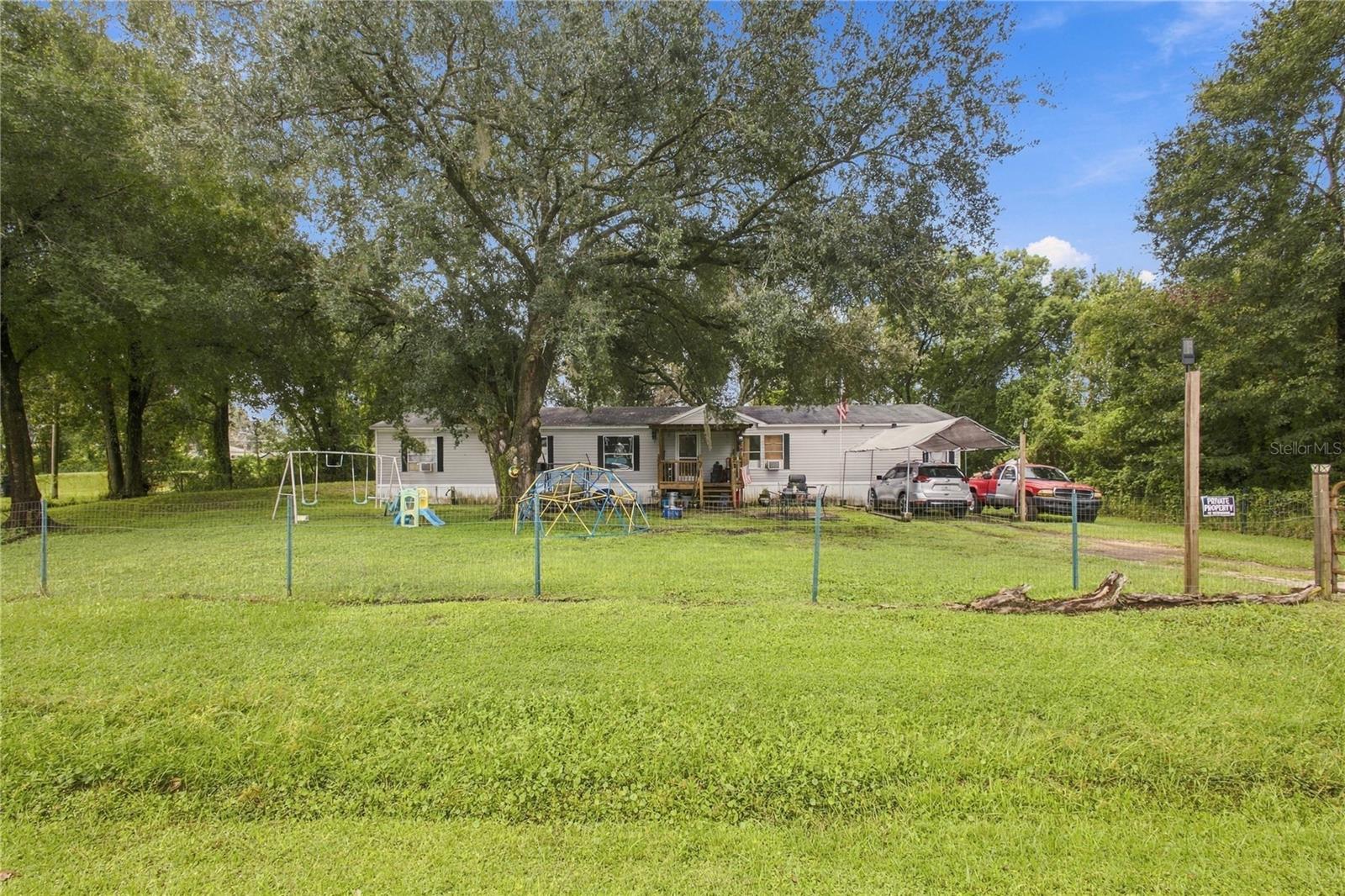 Listing photo 1 for 3608 Valley Trl