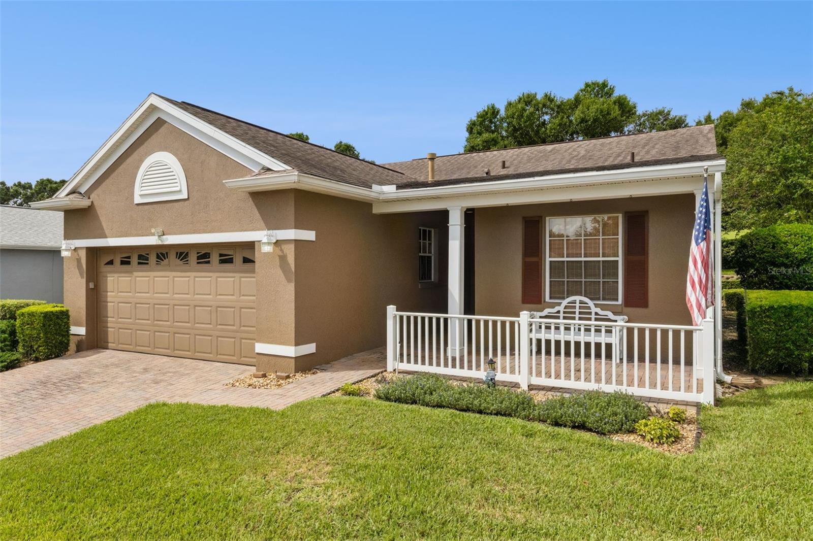Listing photo for 1176 Mesa Verde Ct