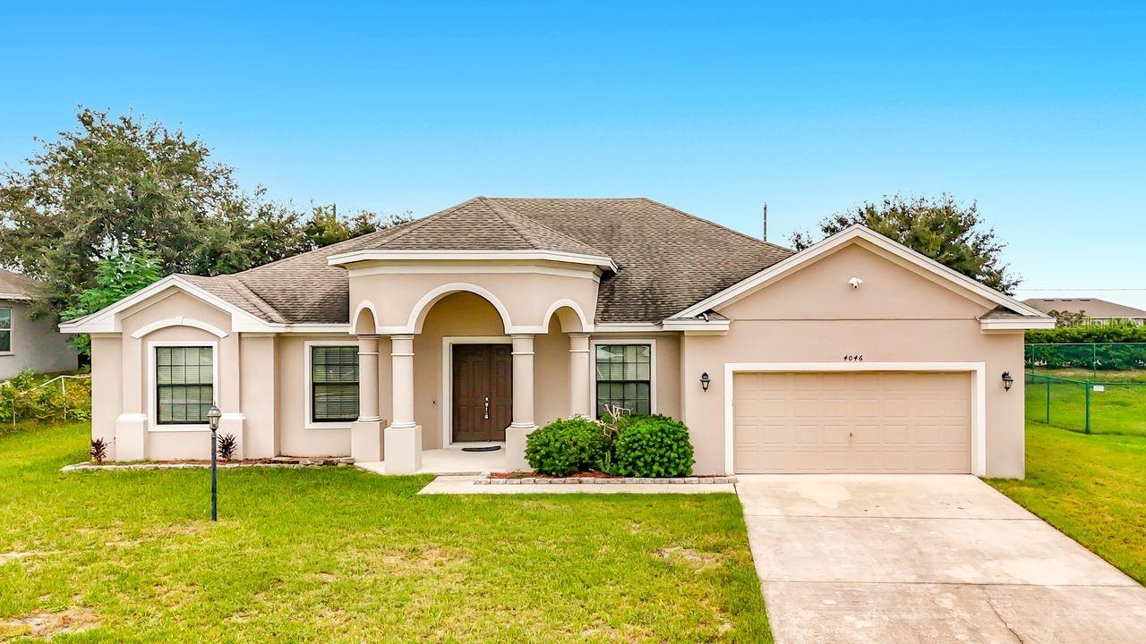 Listing photo 1 for 4046 Dinner Lake Way