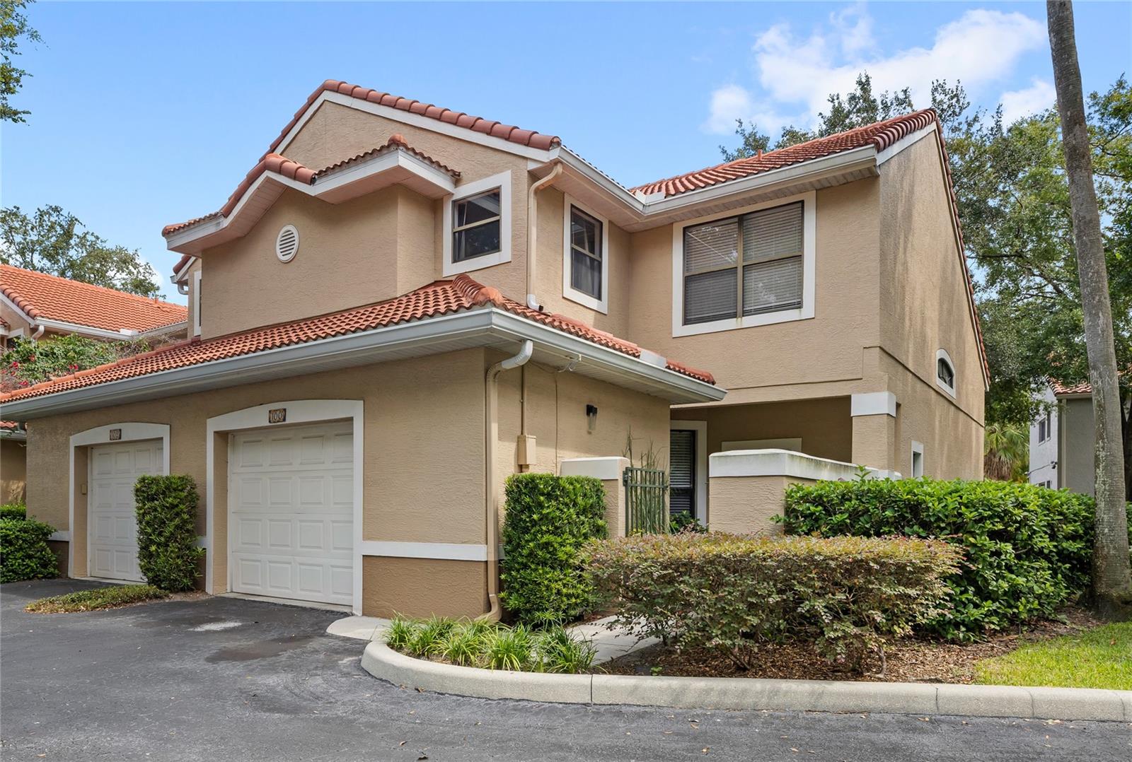 Listing photo for 1010 Winderley Pl #100