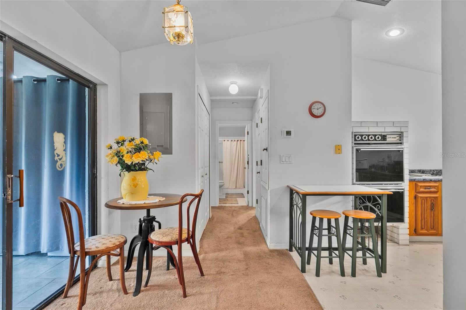 Listing photo 2 for 11759 Oswalt Rd