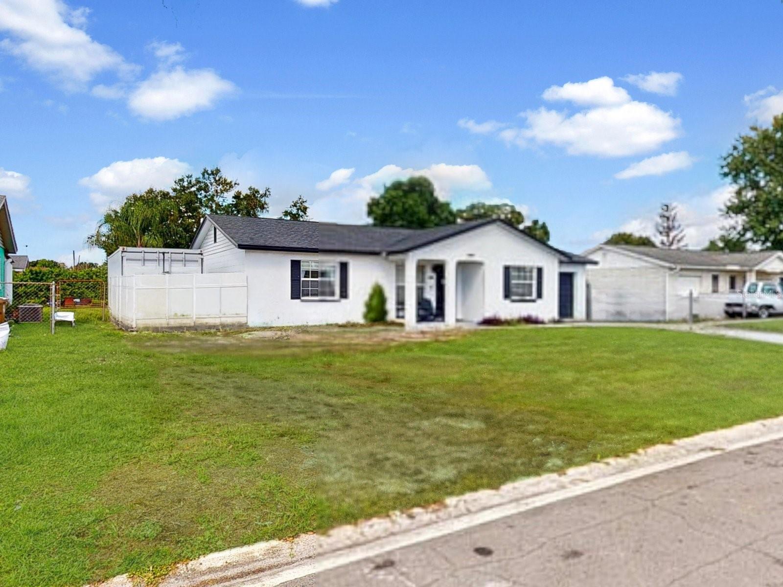 Listing photo 1 for 104 Tampico Ln