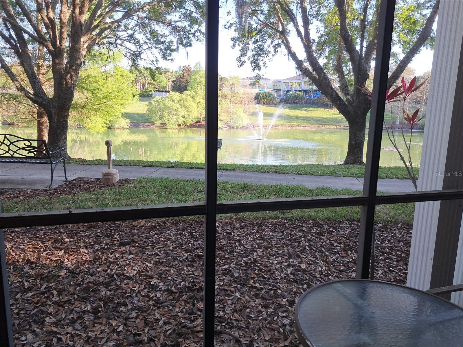 Listing photo 3 for 905 New Providence Promenade #905