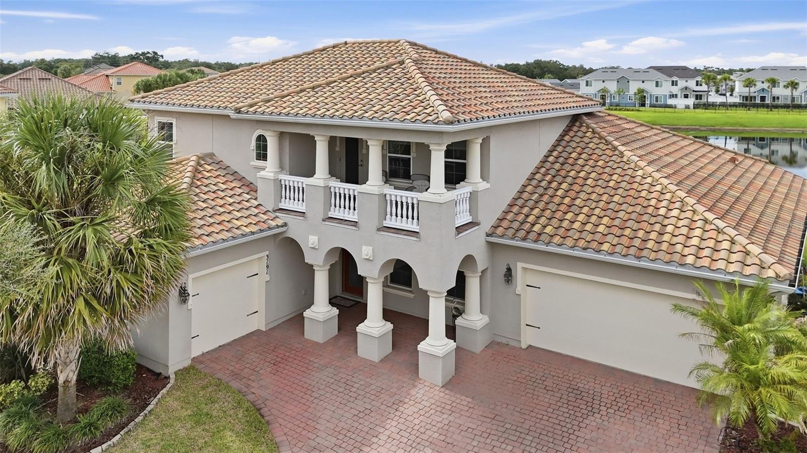 Listing photo 1 for 3191 Silver Fin Way