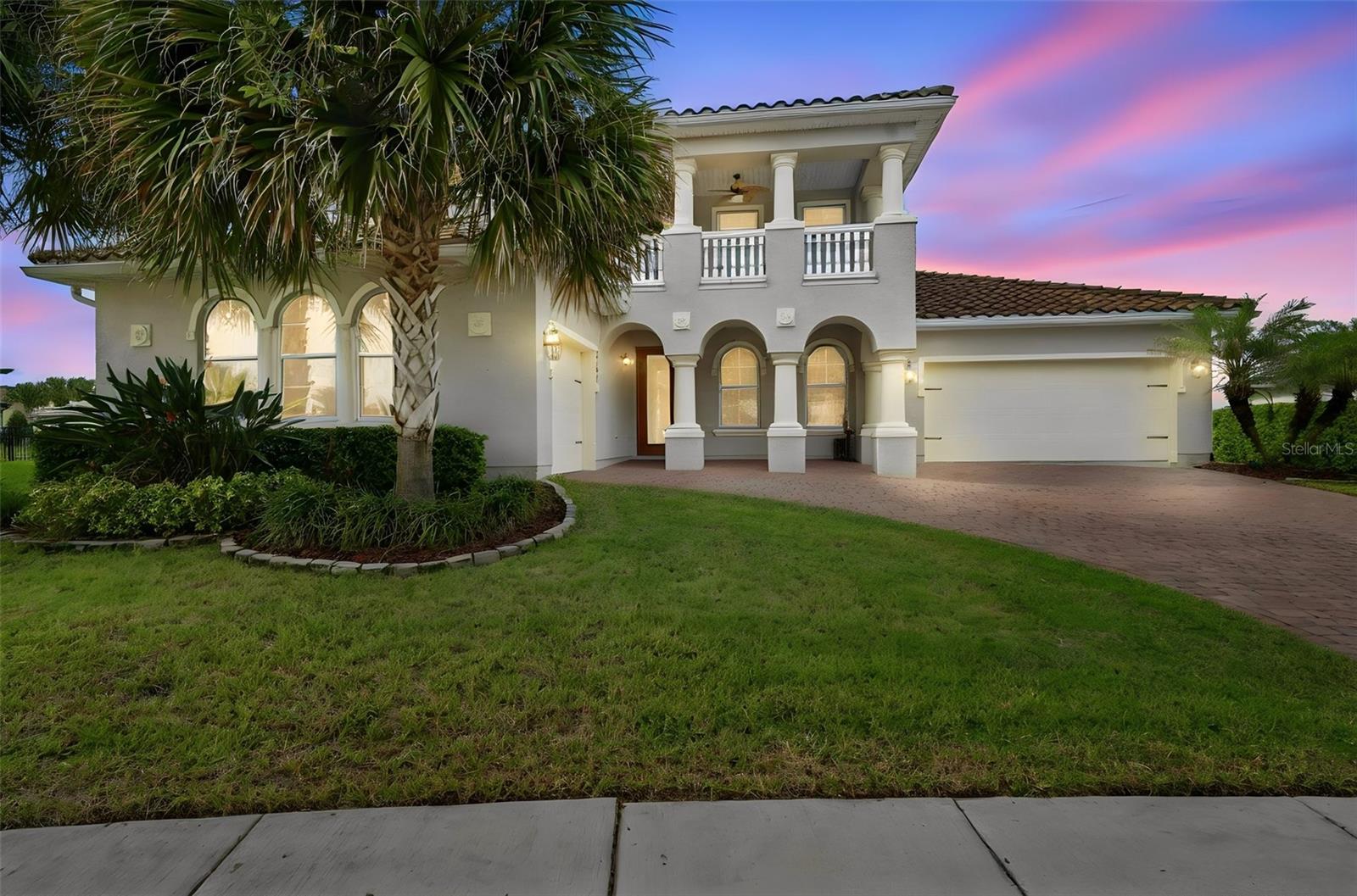 Listing photo 2 for 3191 Silver Fin Way