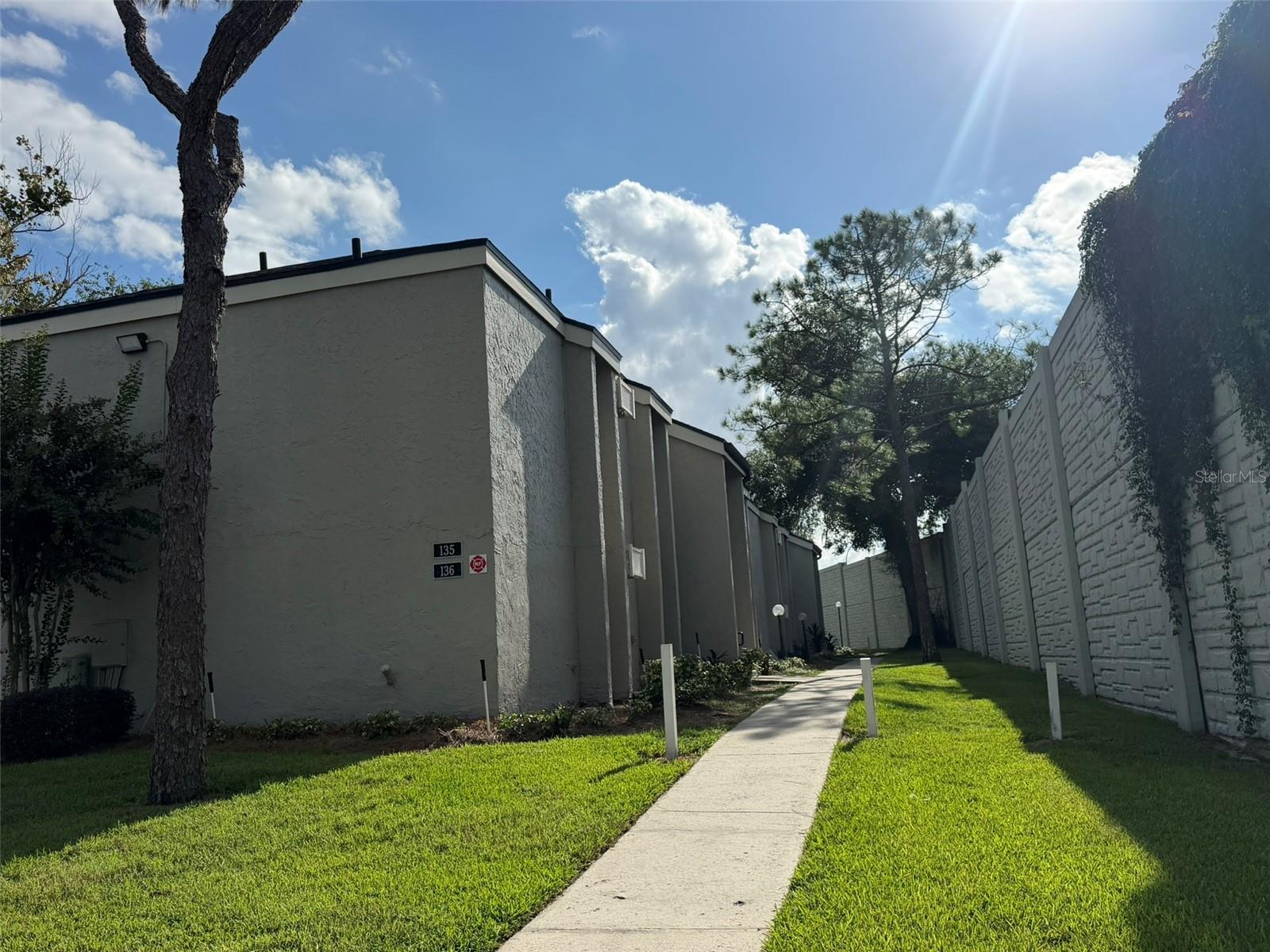 136 SPRINGWOOD CIRCLE Unit A