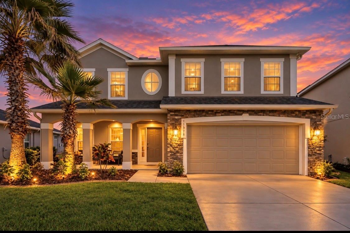 Listing photo 1 for 10781 Cabbage Tree Loop