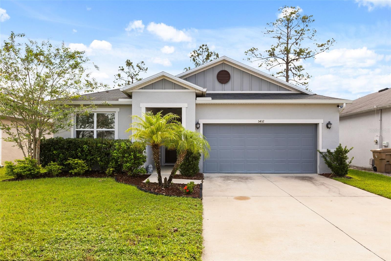 Listing photo 2 for 5432 Marylebone Dr