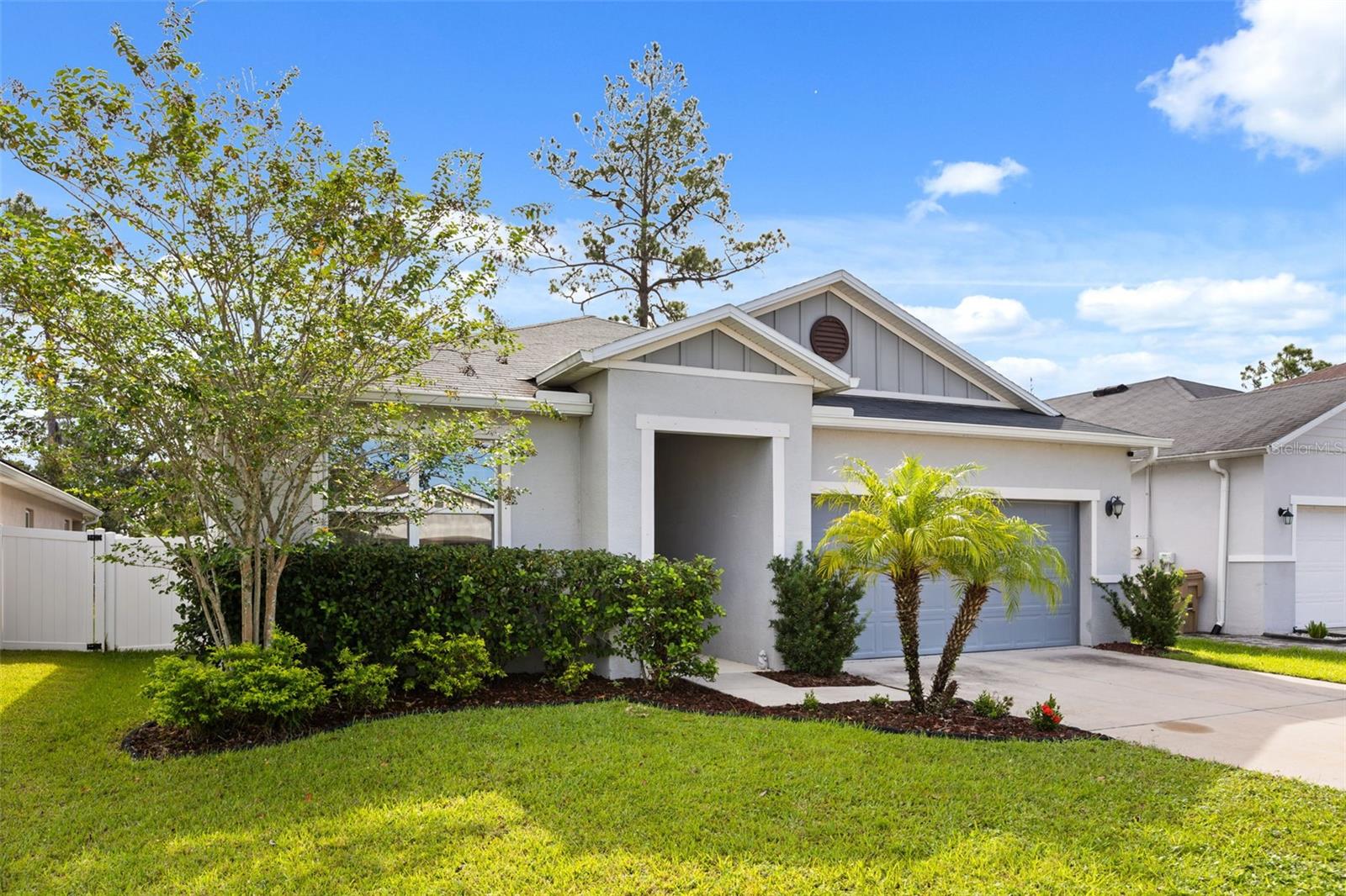 Listing photo 3 for 5432 Marylebone Dr