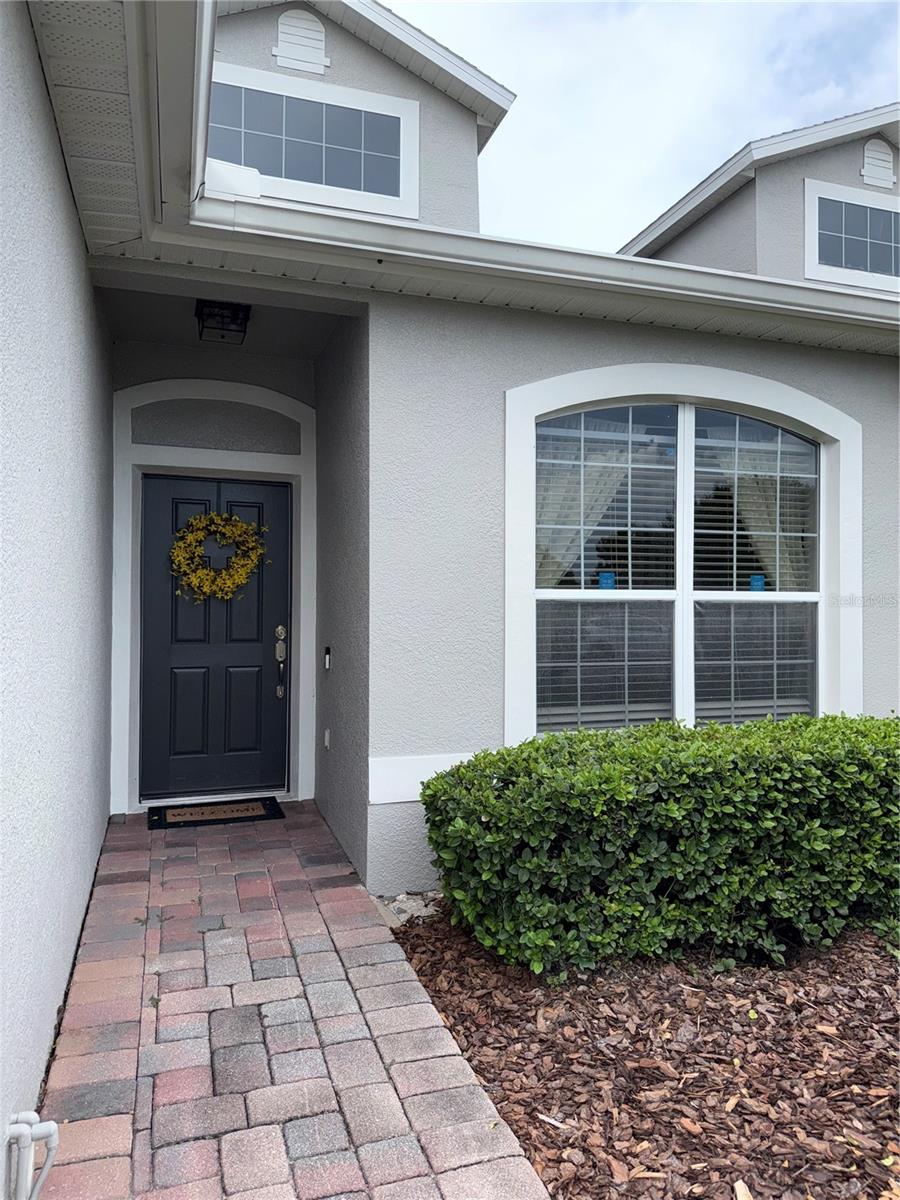 Listing photo 2 for 2668 Rutledge Ct