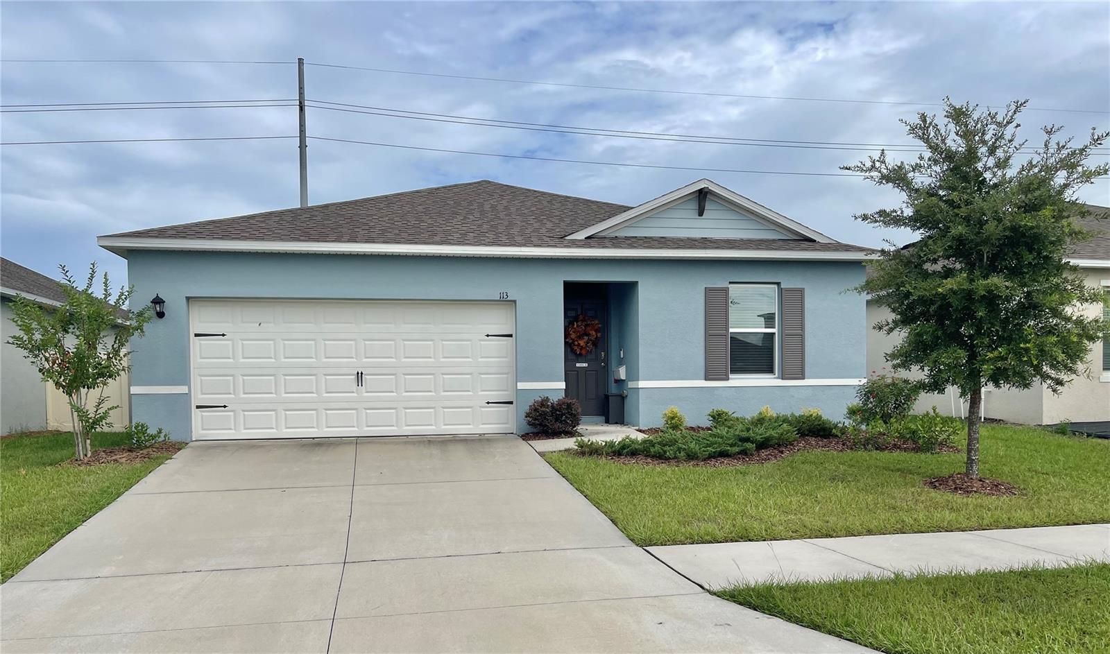 Listing photo 1 for 113 Sofia Ln