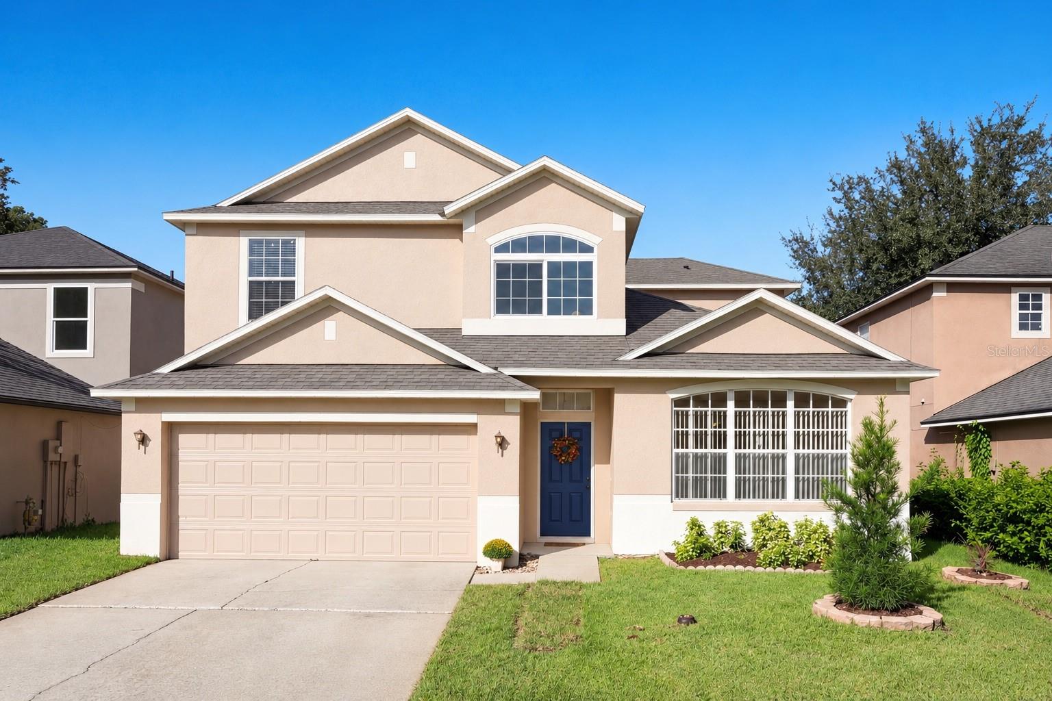 Listing photo 1 for 4610 Riverton Dr