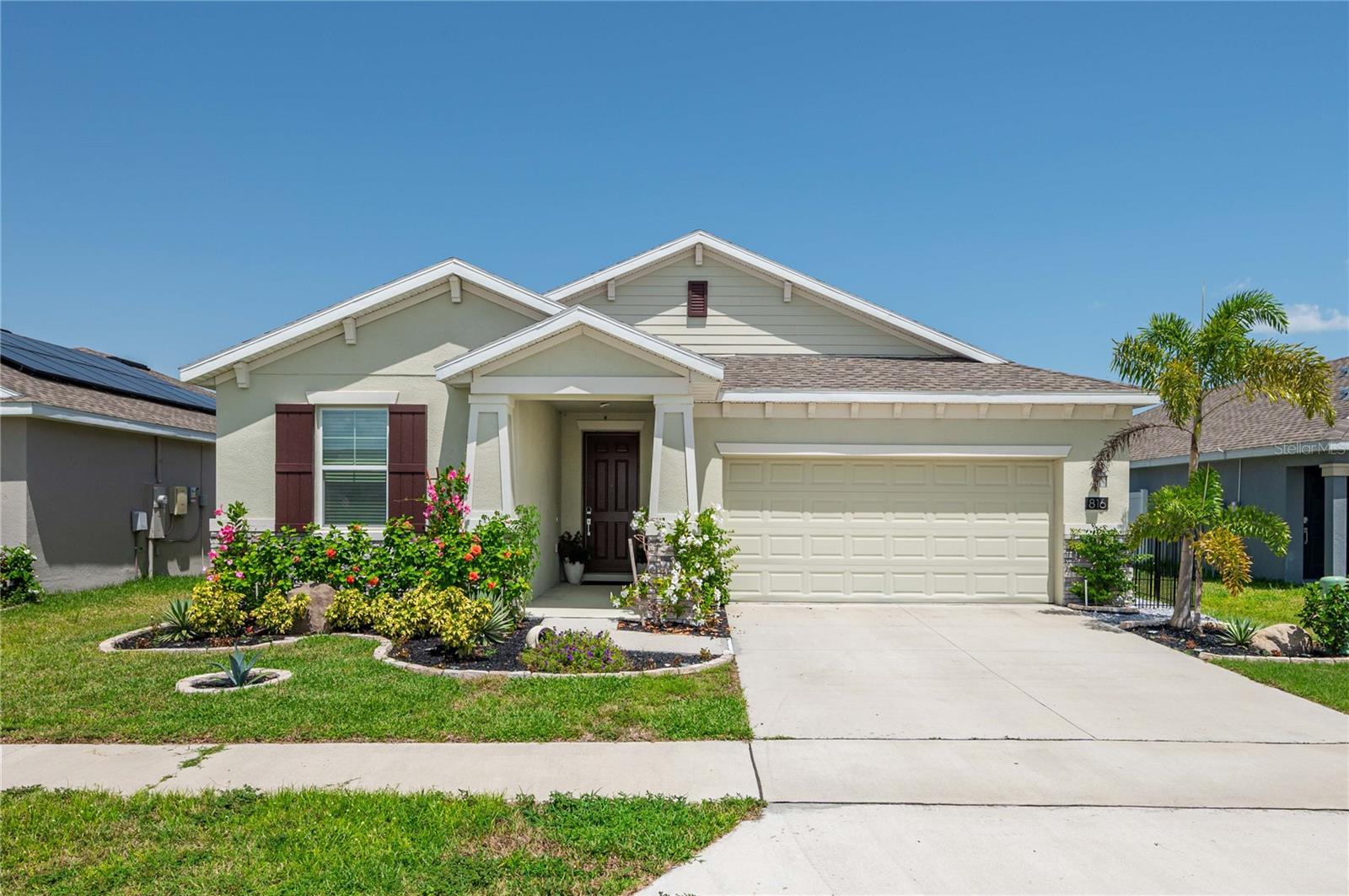 Listing photo 1 for 816 Grant Street