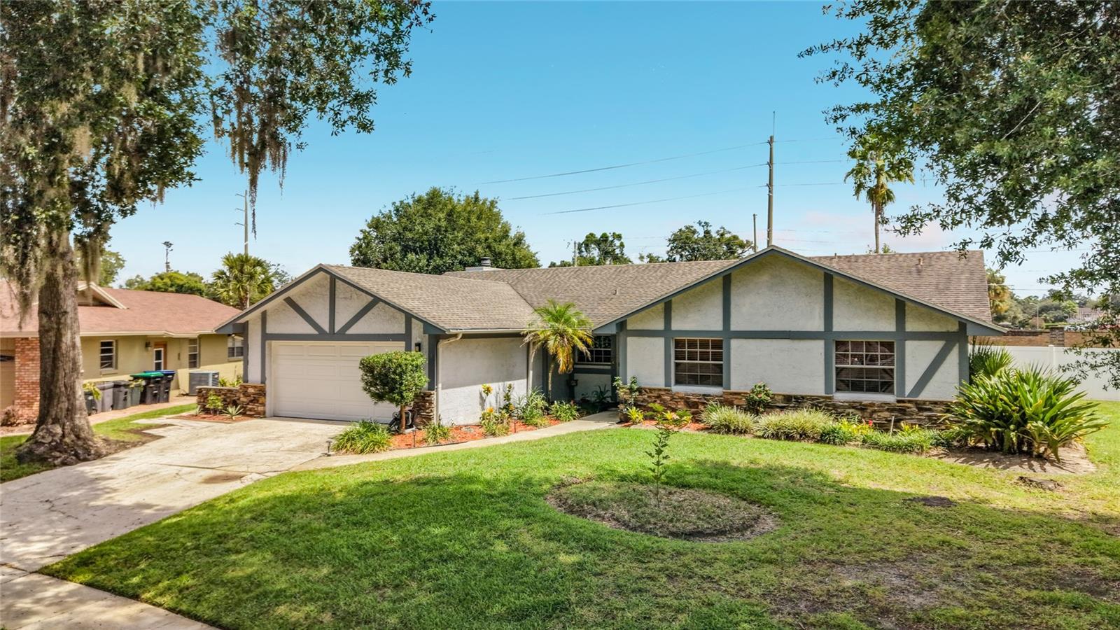 4148 FLORALWOOD COURT