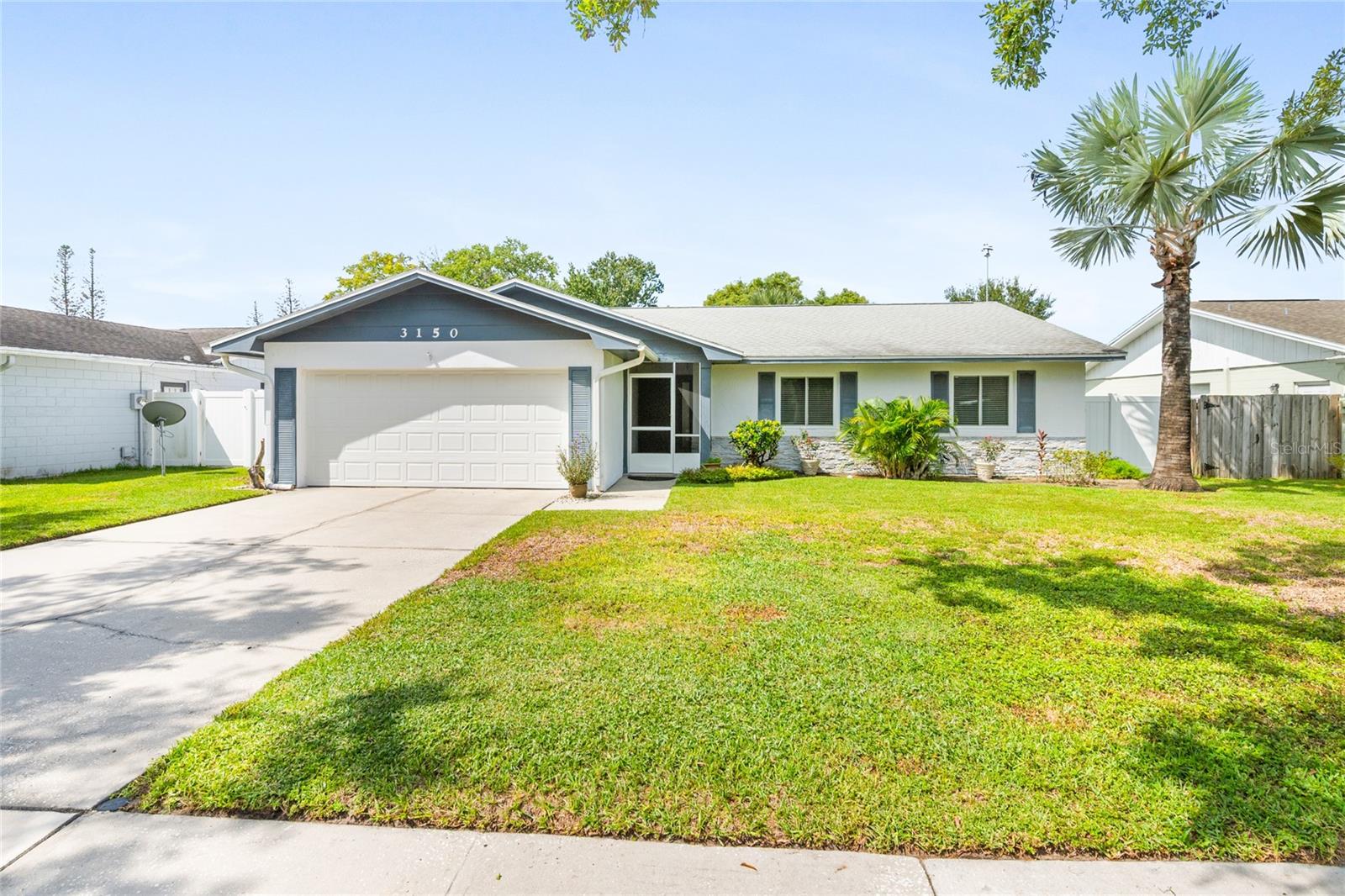 Listing photo 1 for 3150 Shady Pine Ave