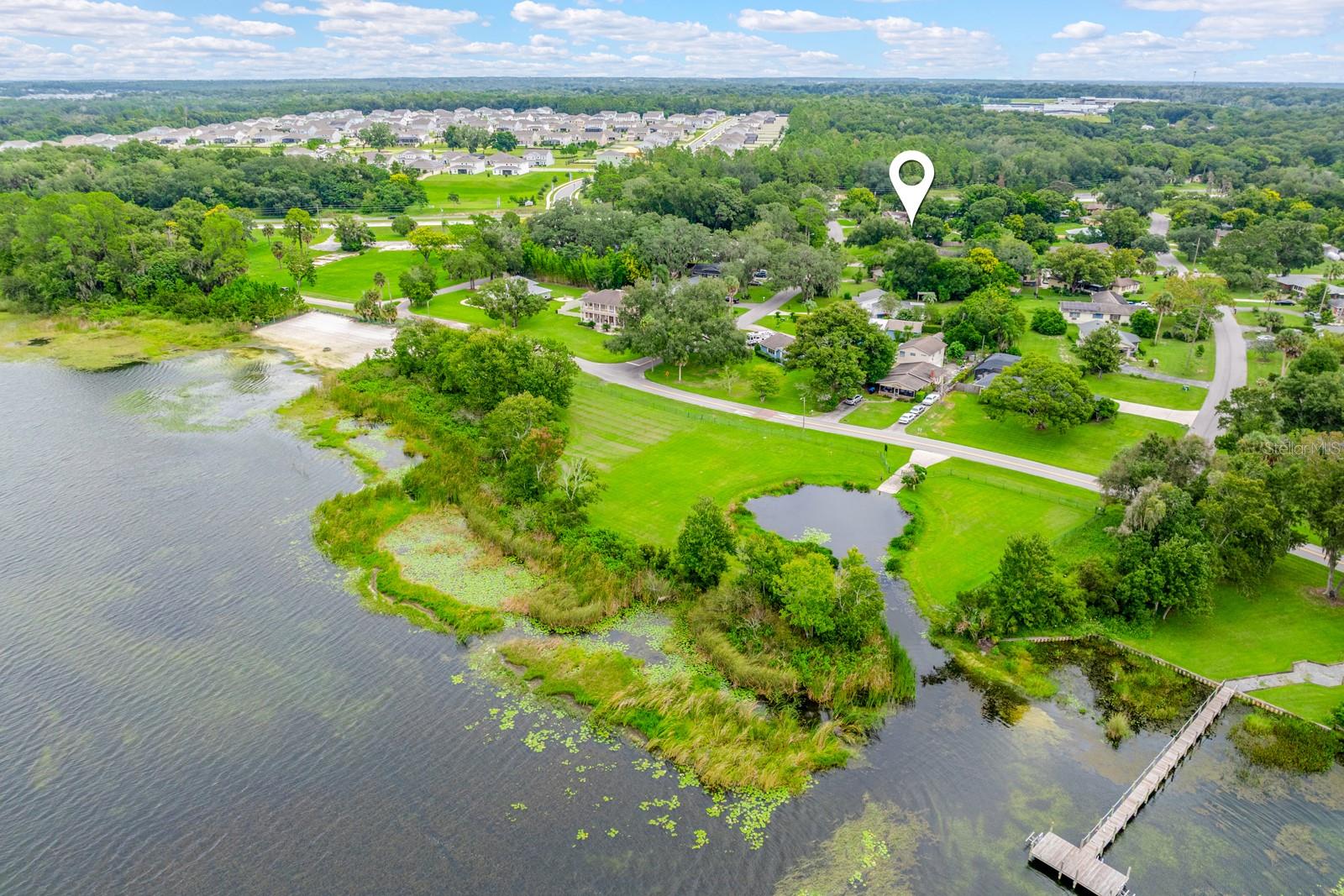 Listing photo 3 for 6756 Osage Dr